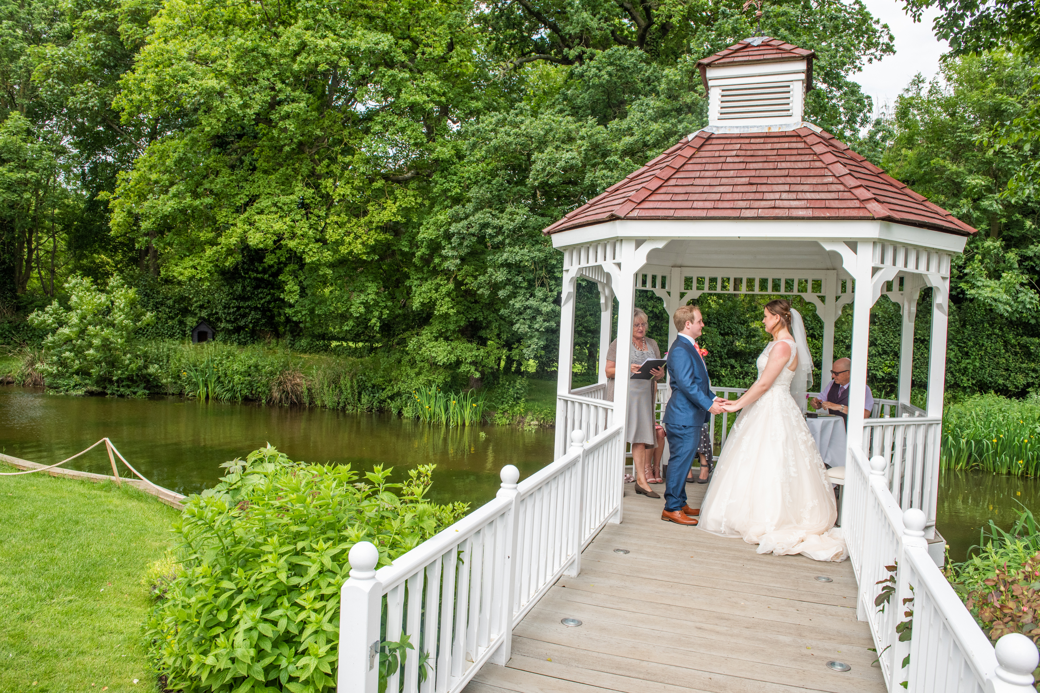 outdoor ceremony