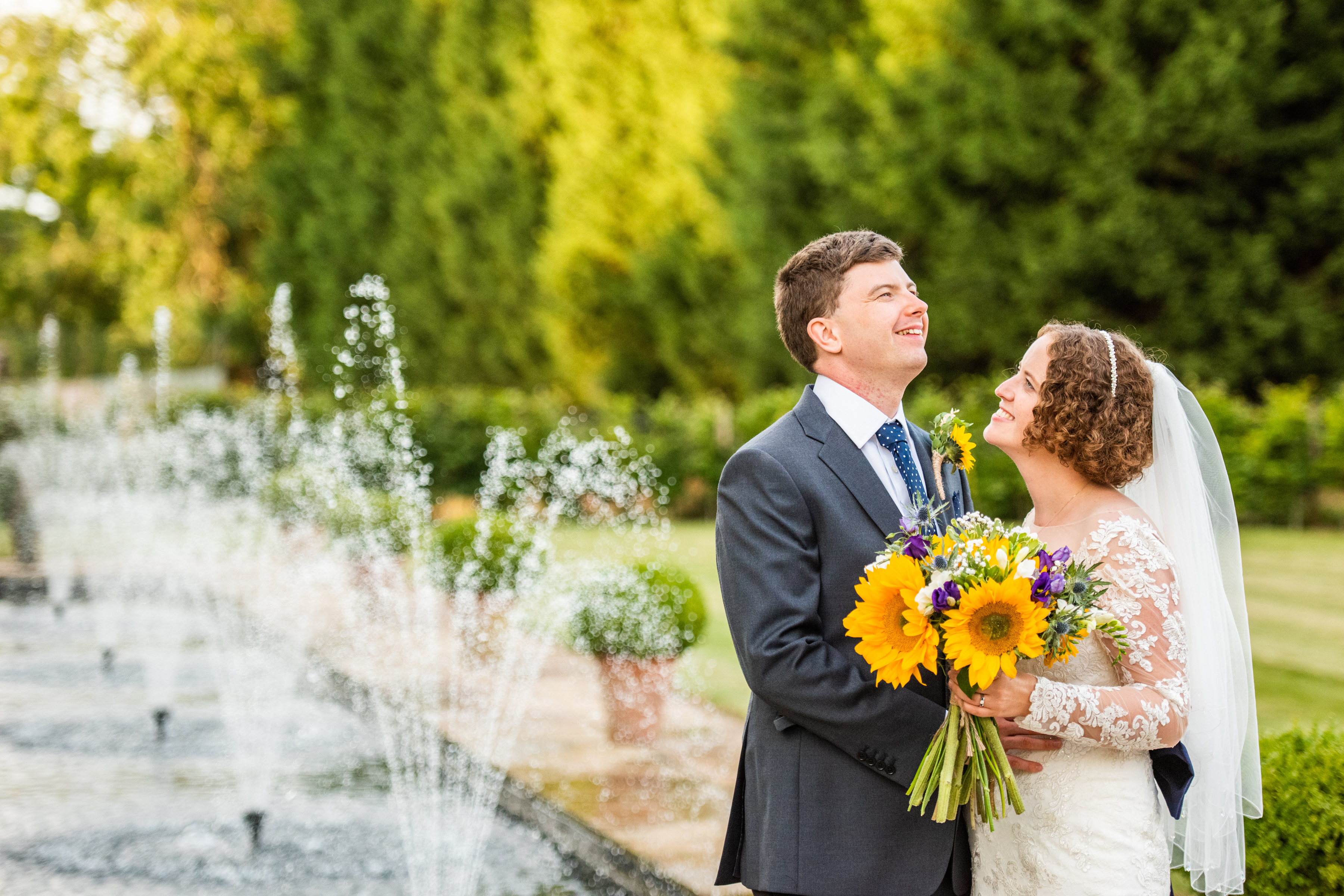 couple with fountains