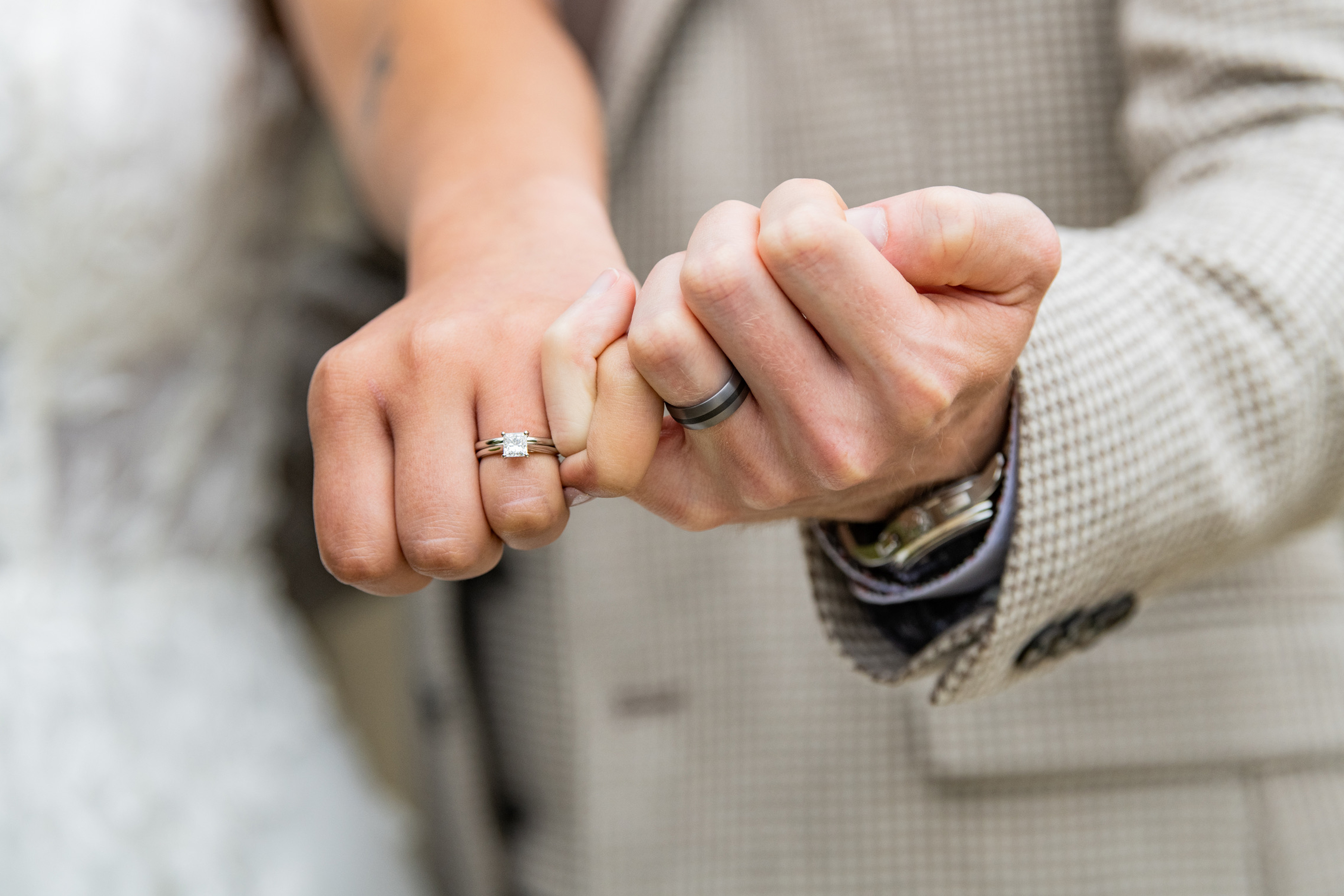 hands and rings