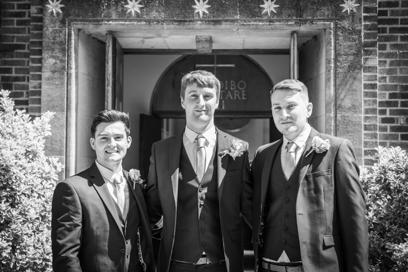 011_groomsmen1_bw