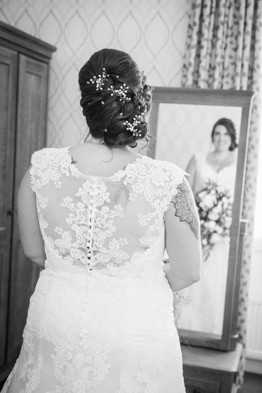 097_bride9_bw