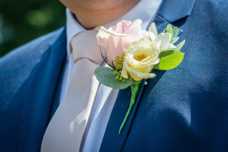 030_buttonhole5