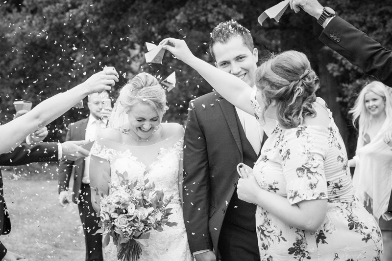 026_confetti6_bw