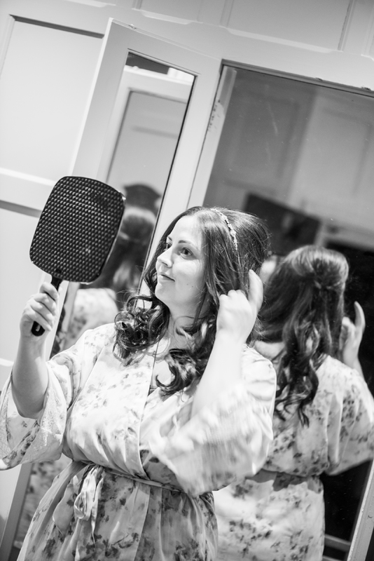 024_hair_makeup5_bw