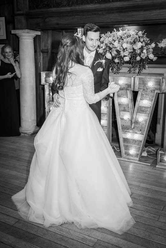 033_firstdance1_bw