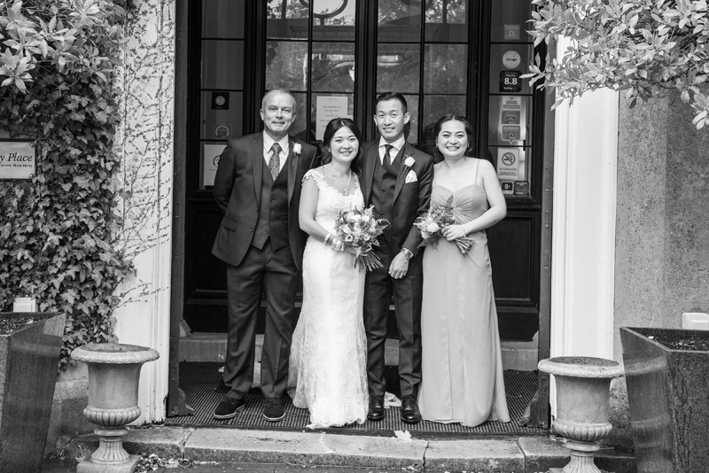 045_bridal_party2_bw