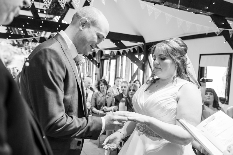 052_ceremony17_bw