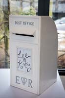 001_postbox