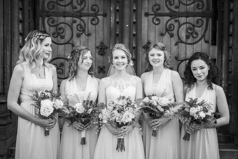 057_bridesmaids19_bw