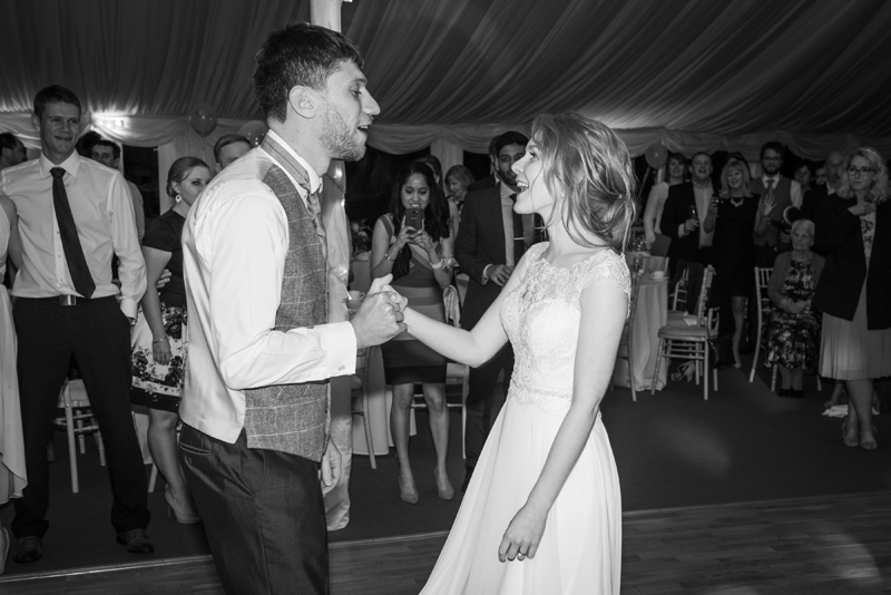 046_first_dance1_bw