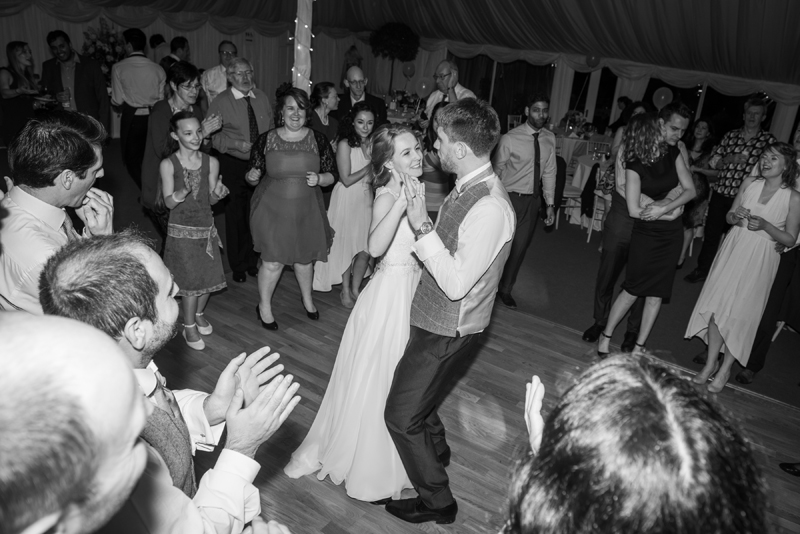 086_dancing19_bw