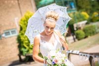 005_bride_parasol