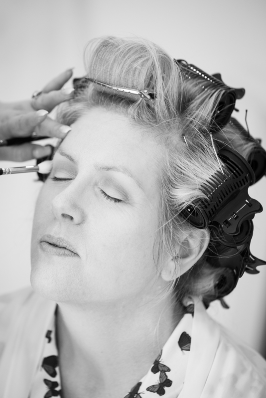 026_makeup_hair1_bw