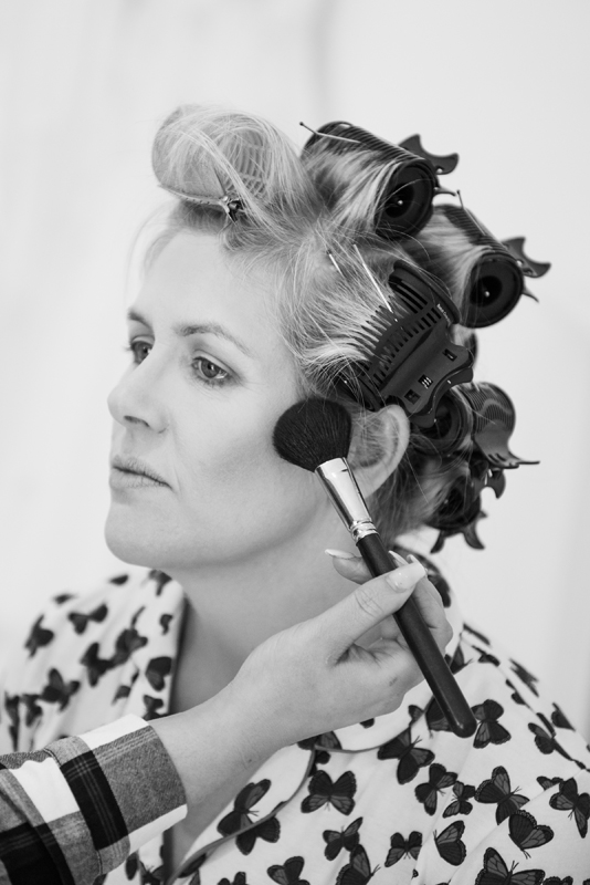 030_makeup_hair3_bw