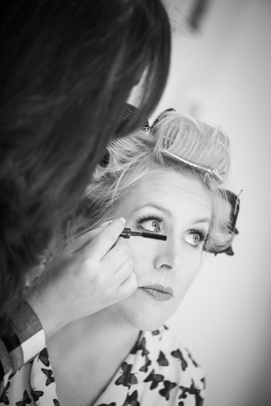 044_makeup_hair7_bw