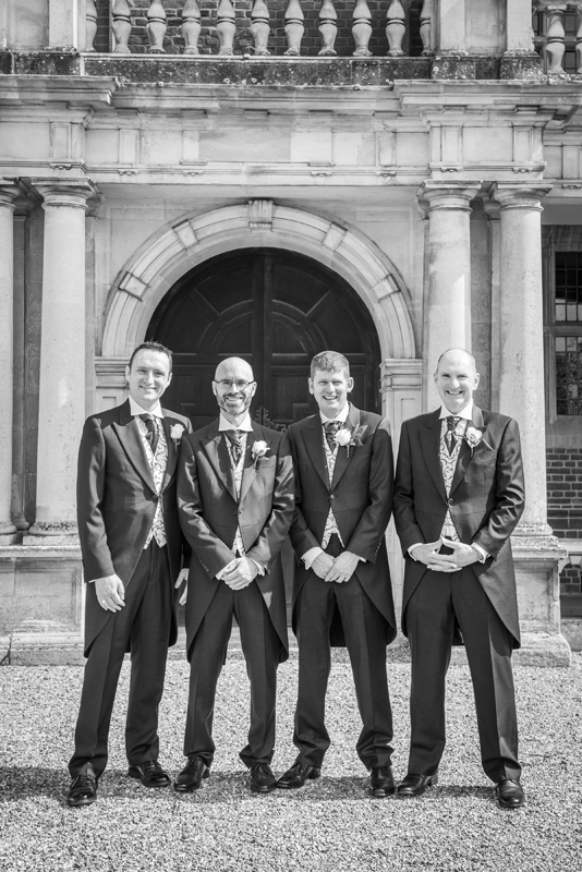 015_groomsmen3_bw