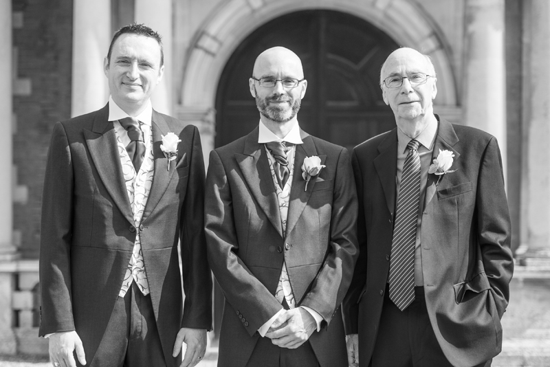 052_groomsmen8_bw