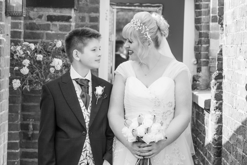 025_kirsten_james3_bw