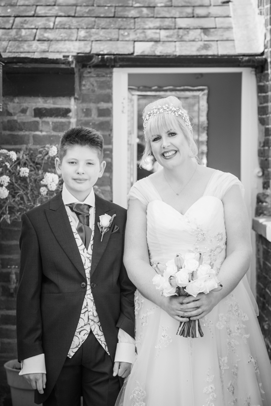 027_kirsten_james4_bw