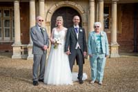 074_brides_family5