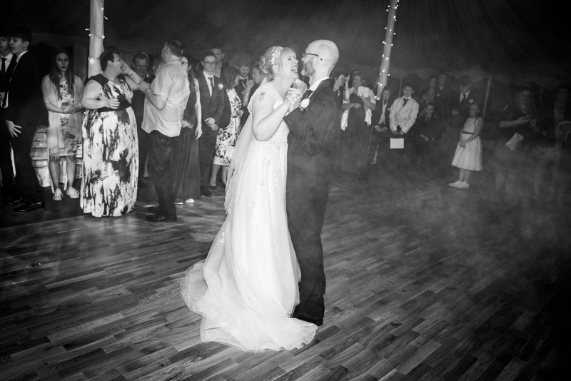 045_first_dance5_bw