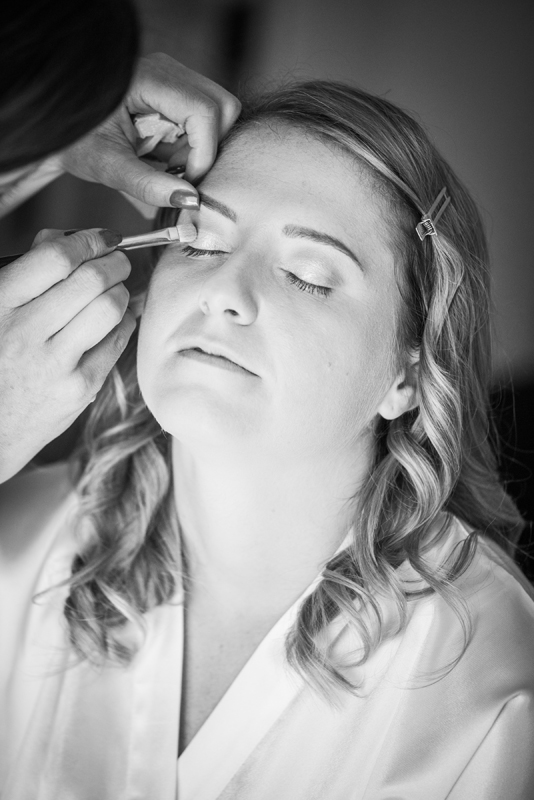 039_makeup3_bw