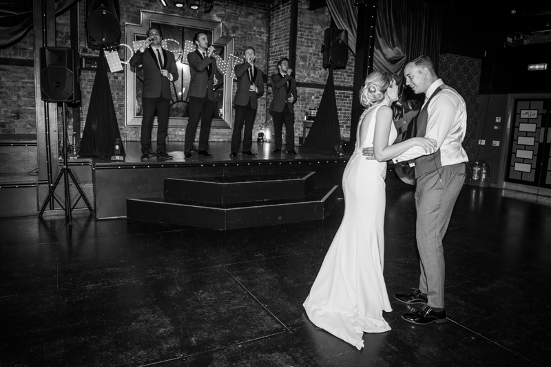 060_firstdance7_bw