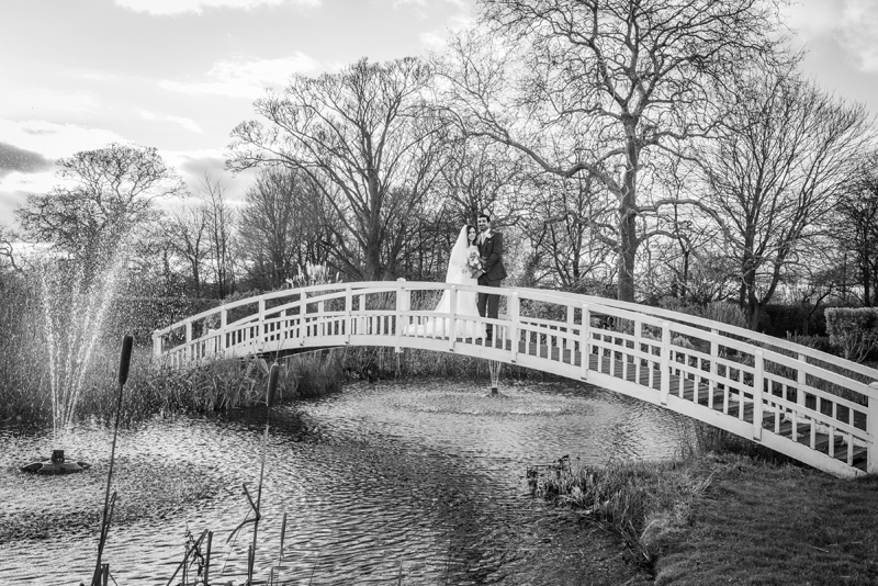 071_bridge10_bw