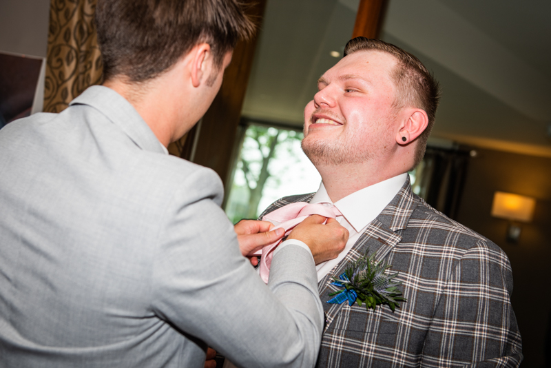 040_grooms_tie2