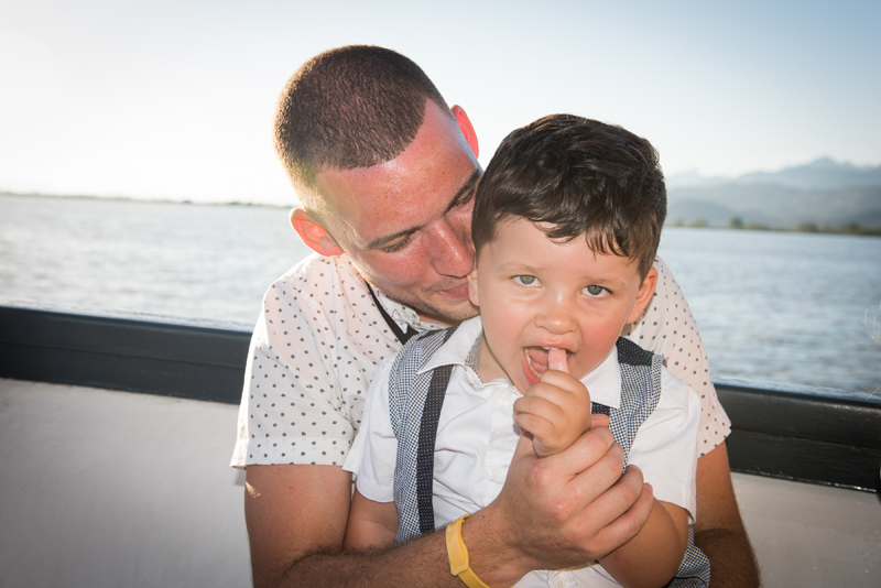 079_boat_guests59