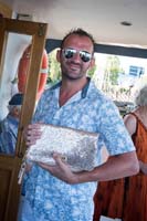 008_boat_guests3