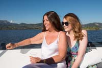 019_boat_guests10