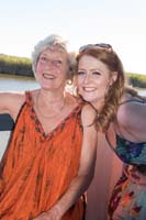 032_boat_guests23