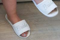 021_slippers