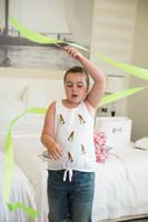 098_ribbon_twirl