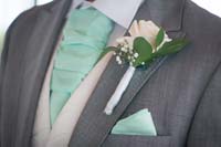 023_buttonhole1