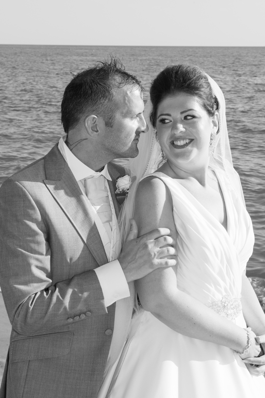 037_beach7_bw