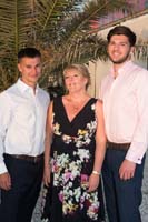 050_brides_family18