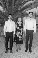 053_brides_family20_bw