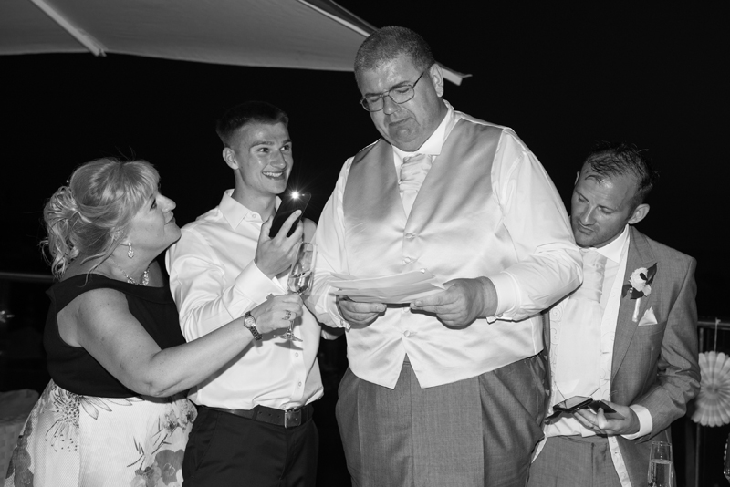 026_speeches9_bw