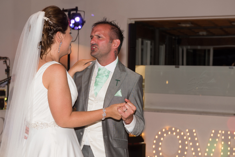 007_firstdance4