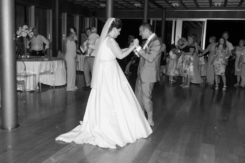020_firstdance11_bw