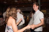 026_dancing4