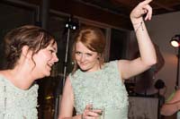 037_dancing15