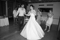 064_dancing23_bw