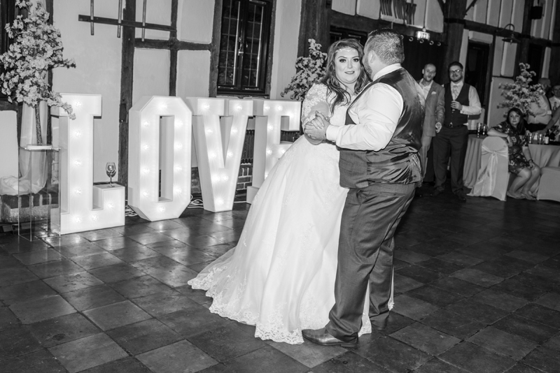 067_firstdance3_bw