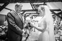 087_ceremony13_bw